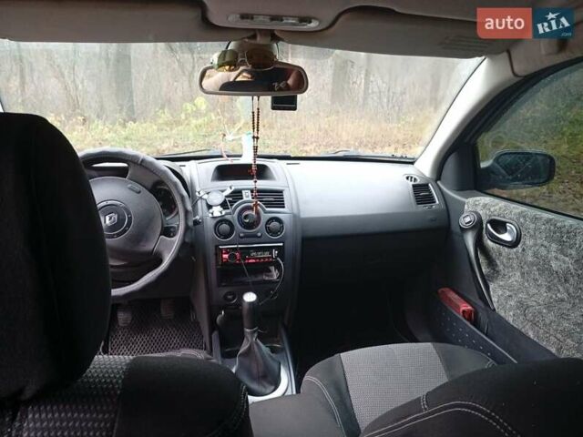 Серый Рено Меган, объемом двигателя 1.5 л и пробегом 275 тыс. км за 4150 $, фото 36 на Automoto.ua