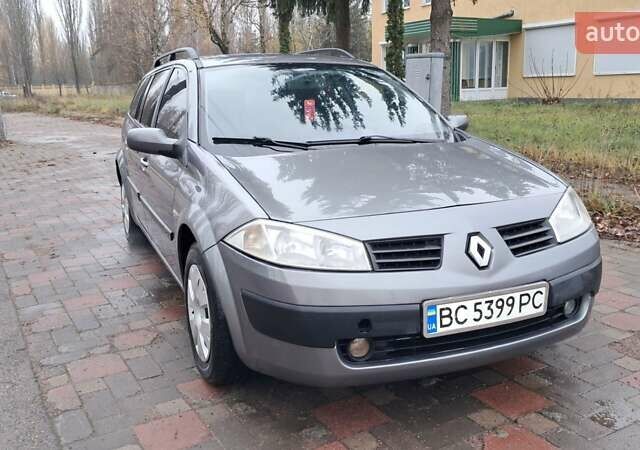 Серый Рено Меган, объемом двигателя 1.46 л и пробегом 407 тыс. км за 3999 $, фото 1 на Automoto.ua