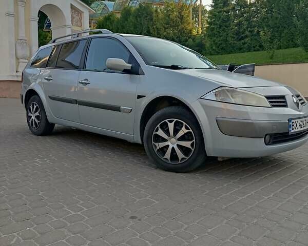 Рено Меган 2004 в Остоге на Automoto.ua Серый Рено Меган, объемом двигателя 1.9 л и пробегом 289 тыс. км за 4300 $, фото 6 на Automoto.ua