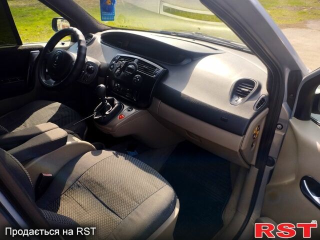 Сірий Рено Меган, об'ємом двигуна 1.9 л та пробігом 223 тис. км за 5300 $, фото 5 на Automoto.ua