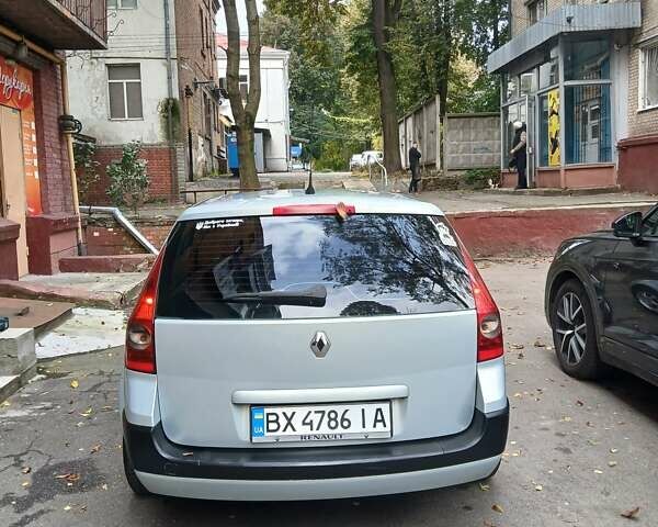 Сірий Рено Меган, об'ємом двигуна 1.46 л та пробігом 245 тис. км за 3700 $, фото 4 на Automoto.ua