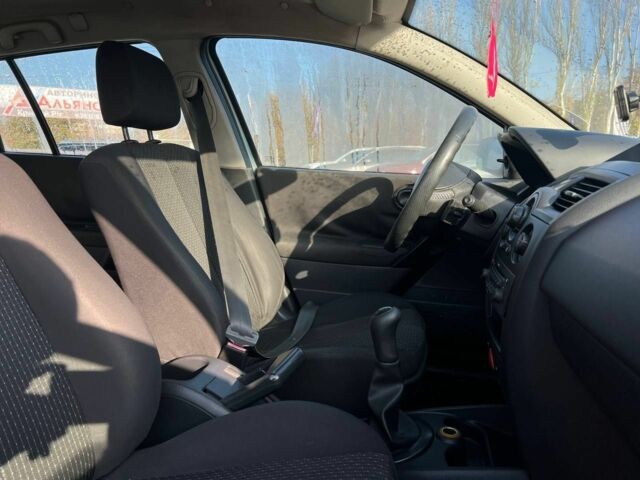 Серый Рено Меган, объемом двигателя 1.5 л и пробегом 278 тыс. км за 4700 $, фото 16 на Automoto.ua