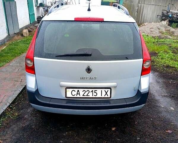 Серый Рено Меган, объемом двигателя 1.5 л и пробегом 208 тыс. км за 4570 $, фото 6 на Automoto.ua