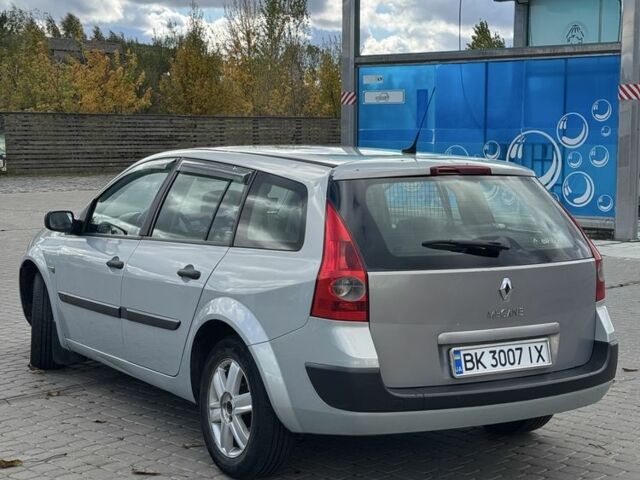 Серый Рено Меган, объемом двигателя 1.5 л и пробегом 301 тыс. км за 3400 $, фото 4 на Automoto.ua