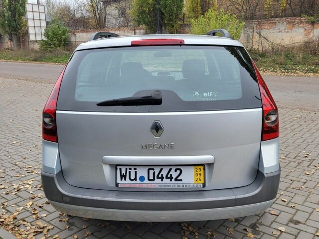 Серый Рено Меган, объемом двигателя 1.6 л и пробегом 204 тыс. км за 4950 $, фото 4 на Automoto.ua