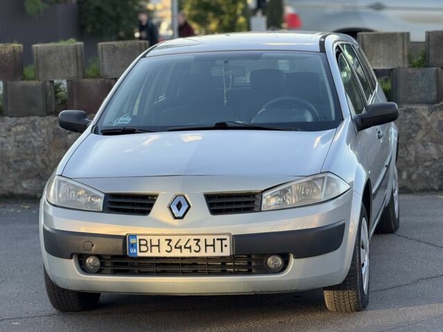 Серый Рено Меган, объемом двигателя 1.5 л и пробегом 280 тыс. км за 4200 $, фото 3 на Automoto.ua