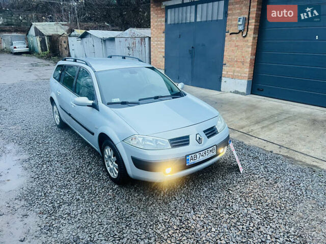 Серый Рено Меган, объемом двигателя 1.39 л и пробегом 207 тыс. км за 4600 $, фото 8 на Automoto.ua