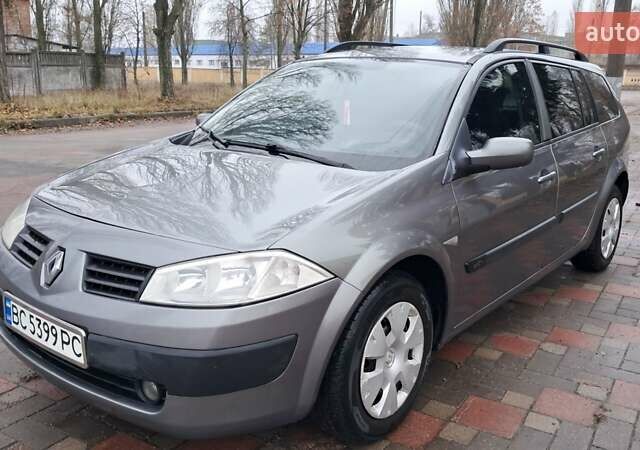 Серый Рено Меган, объемом двигателя 1.46 л и пробегом 407 тыс. км за 3999 $, фото 5 на Automoto.ua