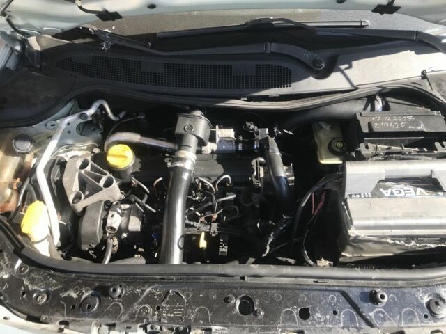 Серый Рено Меган, объемом двигателя 1.5 л и пробегом 311 тыс. км за 3000 $, фото 6 на Automoto.ua