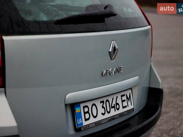 Серый Рено Меган, объемом двигателя 1.6 л и пробегом 300 тыс. км за 3700 $, фото 11 на Automoto.ua