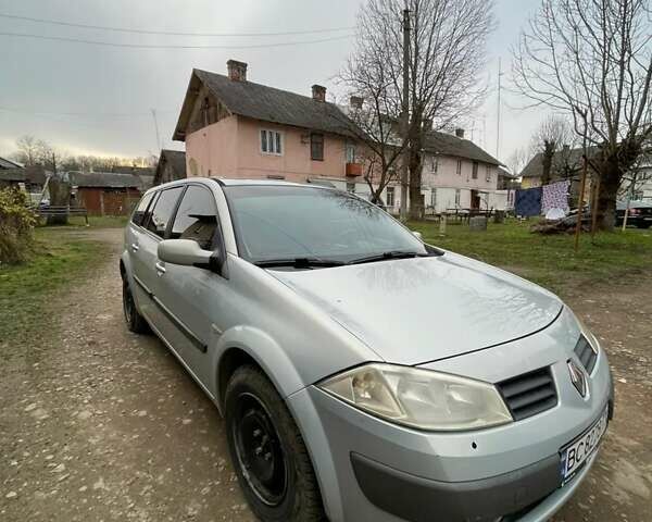 Сірий Рено Меган, об'ємом двигуна 1.6 л та пробігом 175 тис. км за 5200 $, фото 13 на Automoto.ua