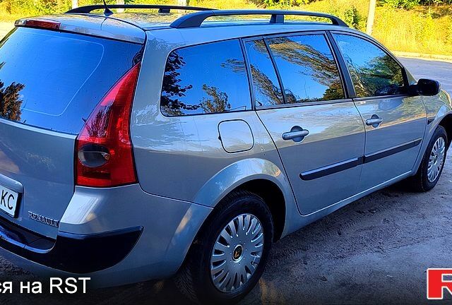 Серый Рено Меган, объемом двигателя 1.5 л и пробегом 320 тыс. км за 4300 $, фото 3 на Automoto.ua