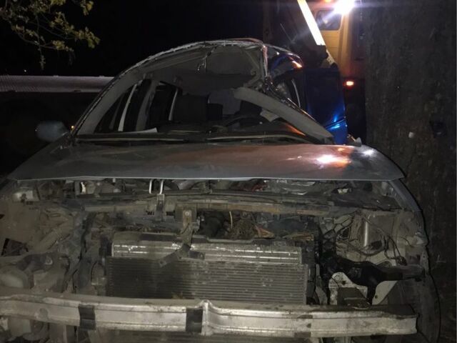 Сірий Рено Меган, об'ємом двигуна 1.9 л та пробігом 250 тис. км за 1000 $, фото 2 на Automoto.ua