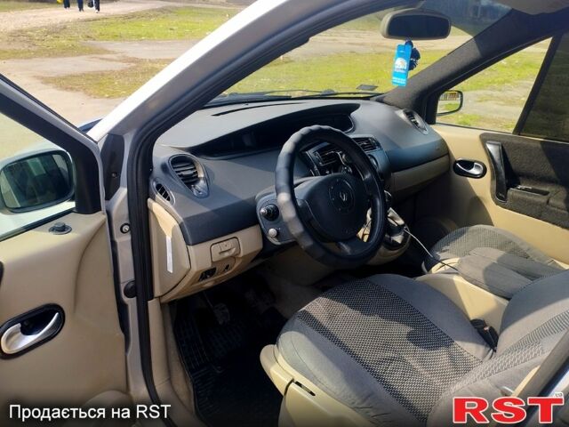 Сірий Рено Меган, об'ємом двигуна 1.9 л та пробігом 223 тис. км за 5300 $, фото 4 на Automoto.ua