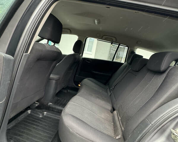 Серый Рено Меган, объемом двигателя 1.6 л и пробегом 300 тыс. км за 3850 $, фото 27 на Automoto.ua