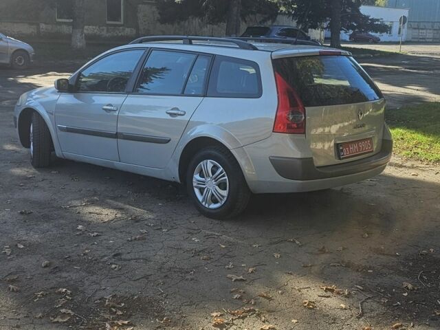 Серый Рено Меган, объемом двигателя 1.6 л и пробегом 213 тыс. км за 3850 $, фото 3 на Automoto.ua