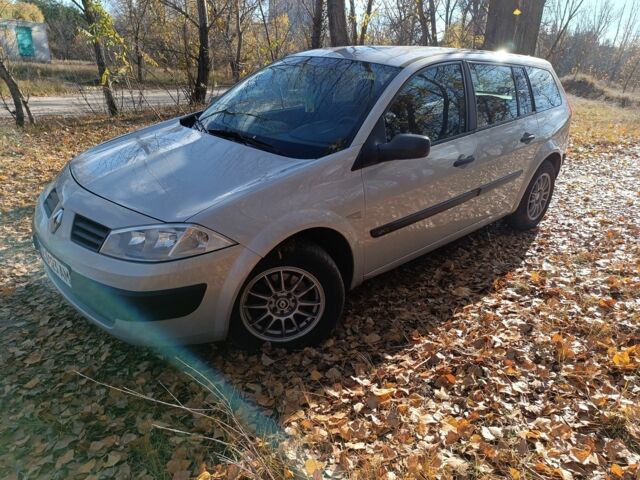 Сірий Рено Меган, об'ємом двигуна 1.5 л та пробігом 315 тис. км за 4299 $, фото 1 на Automoto.ua