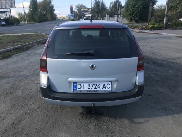 Серый Рено Меган, объемом двигателя 1.5 л и пробегом 311 тыс. км за 3000 $, фото 4 на Automoto.ua