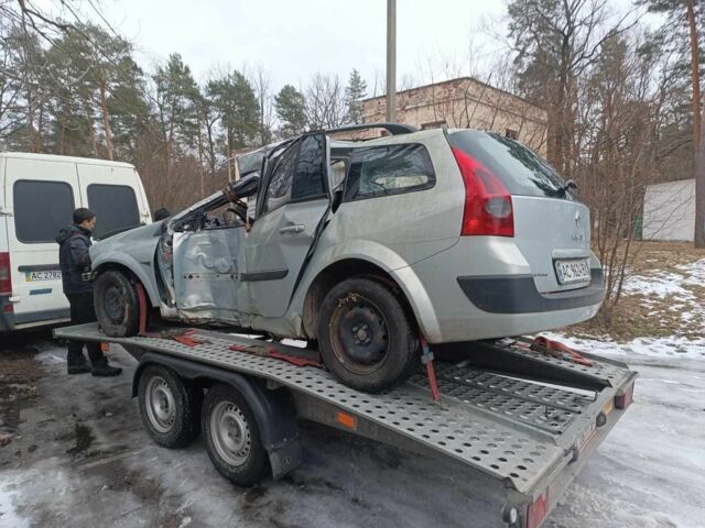 Сірий Рено Меган, об'ємом двигуна 1.9 л та пробігом 250 тис. км за 1000 $, фото 5 на Automoto.ua