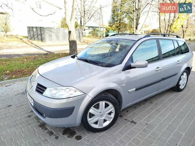 Рено Меган 2004 у Первомайськ на Automoto.ua Сірий Рено Меган, об'ємом двигуна 1.6 л та пробігом 233 тис. км за 4500 $, фото 10 на Automoto.ua