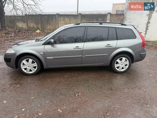 Серый Рено Меган, объемом двигателя 1.87 л и пробегом 266 тыс. км за 3900 $, фото 2 на Automoto.ua