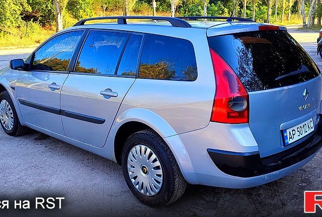 Серый Рено Меган, объемом двигателя 1.5 л и пробегом 320 тыс. км за 4300 $, фото 4 на Automoto.ua