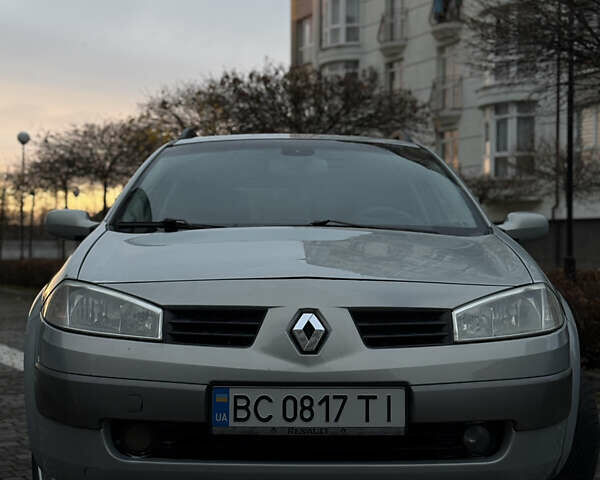 Сірий Рено Меган, об'ємом двигуна 1.46 л та пробігом 351 тис. км за 3900 $, фото 20 на Automoto.ua