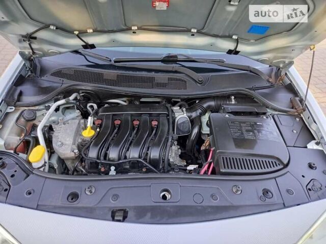 Сірий Рено Меган, об'ємом двигуна 1.6 л та пробігом 156 тис. км за 4850 $, фото 85 на Automoto.ua