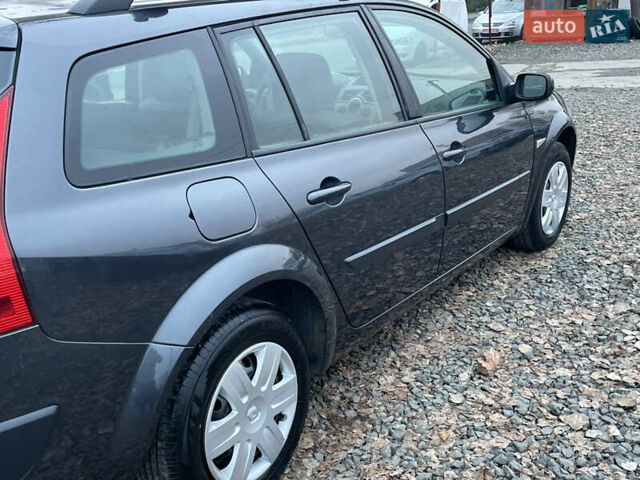 Серый Рено Меган, объемом двигателя 1.6 л и пробегом 191 тыс. км за 4700 $, фото 7 на Automoto.ua