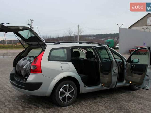 Серый Рено Меган, объемом двигателя 1.6 л и пробегом 300 тыс. км за 3700 $, фото 21 на Automoto.ua