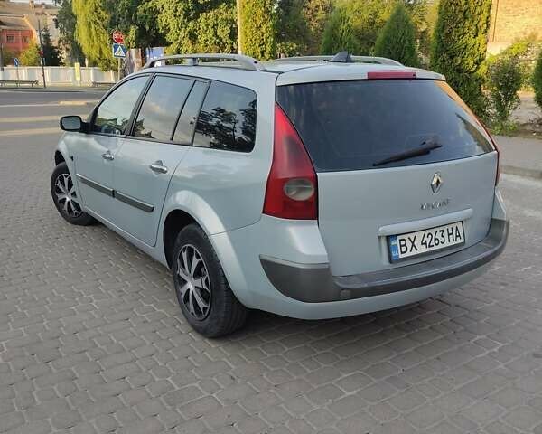 Рено Меган 2004 в Остоге на Automoto.ua Серый Рено Меган, объемом двигателя 1.9 л и пробегом 289 тыс. км за 4300 $, фото 5 на Automoto.ua