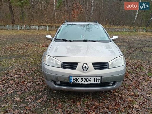 Серый Рено Меган, объемом двигателя 1.5 л и пробегом 275 тыс. км за 4150 $, фото 14 на Automoto.ua