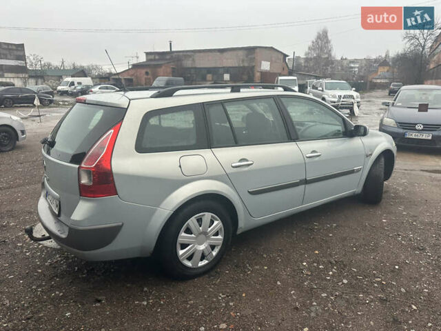 Серый Рено Меган, объемом двигателя 2 л и пробегом 309 тыс. км за 4300 $, фото 8 на Automoto.ua
