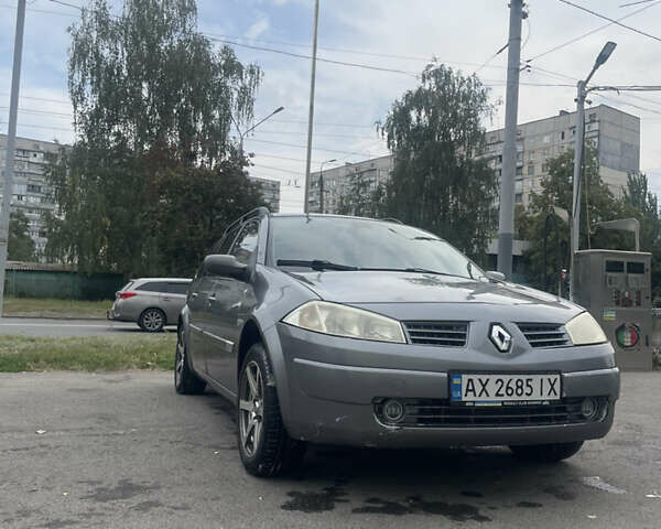 Рено Меган 2004 у Харкові на Automoto.ua Сірий Рено Меган, об'ємом двигуна 1.9 л та пробігом 395 тис. км за 4500 $, фото 2 на Automoto.ua