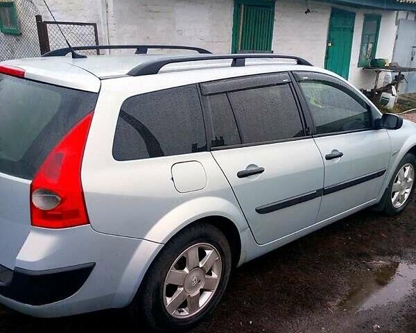 Серый Рено Меган, объемом двигателя 1.5 л и пробегом 208 тыс. км за 4570 $, фото 5 на Automoto.ua