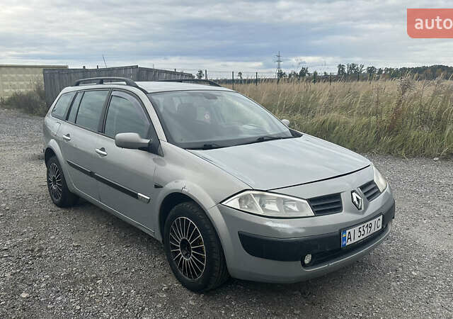 Рено Меган 2004 в Киеве на Automoto.ua Серый Рено Меган, объемом двигателя 1.9 л и пробегом 280 тыс. км за 3800 $, фото 3 на Automoto.ua