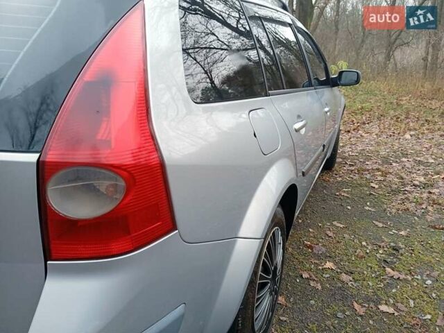 Серый Рено Меган, объемом двигателя 1.5 л и пробегом 275 тыс. км за 4150 $, фото 15 на Automoto.ua