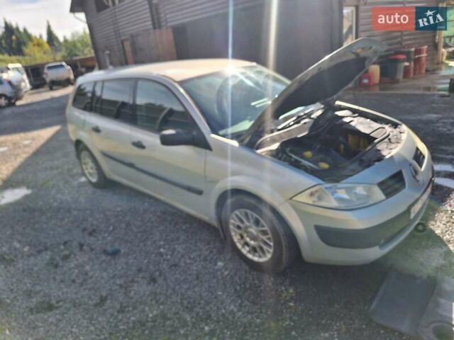 Серый Рено Меган, объемом двигателя 1.5 л и пробегом 318 тыс. км за 4800 $, фото 1 на Automoto.ua