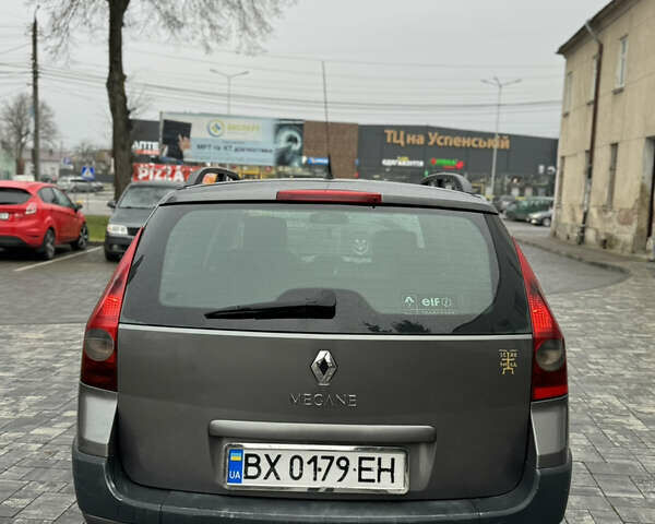 Серый Рено Меган, объемом двигателя 1.6 л и пробегом 300 тыс. км за 3850 $, фото 15 на Automoto.ua