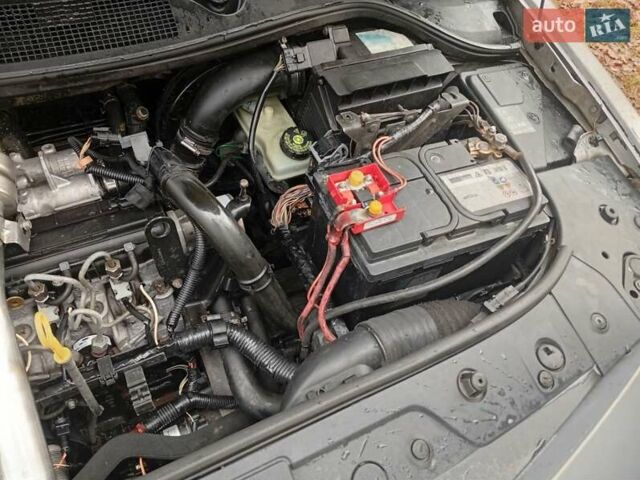 Серый Рено Меган, объемом двигателя 1.5 л и пробегом 275 тыс. км за 4150 $, фото 9 на Automoto.ua