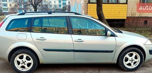 Серый Рено Меган, объемом двигателя 1.5 л и пробегом 226 тыс. км за 4850 $, фото 1 на Automoto.ua