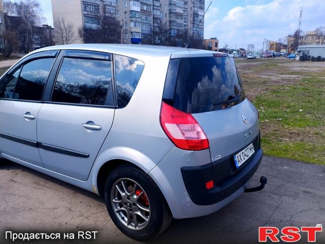 Сірий Рено Меган, об'ємом двигуна 1.9 л та пробігом 223 тис. км за 5300 $, фото 2 на Automoto.ua