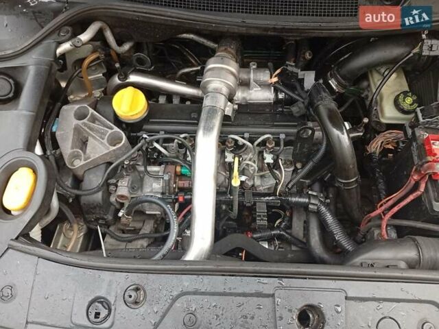 Серый Рено Меган, объемом двигателя 1.5 л и пробегом 275 тыс. км за 4150 $, фото 10 на Automoto.ua