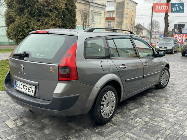 Серый Рено Меган, объемом двигателя 1.6 л и пробегом 300 тыс. км за 3850 $, фото 4 на Automoto.ua