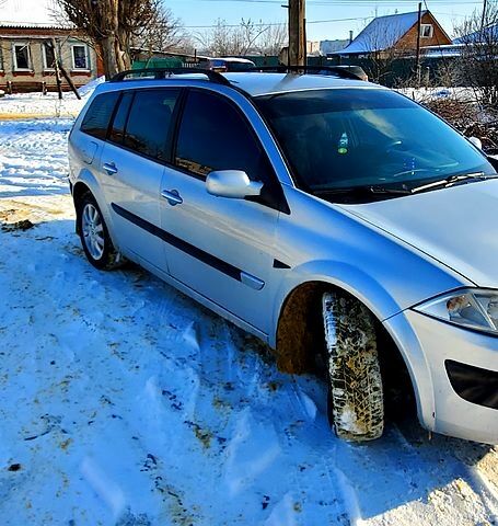 Серый Рено Меган, объемом двигателя 1.5 л и пробегом 200 тыс. км за 4150 $, фото 2 на Automoto.ua