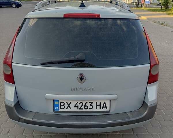 Рено Меган 2004 в Остоге на Automoto.ua Серый Рено Меган, объемом двигателя 1.9 л и пробегом 289 тыс. км за 4300 $, фото 4 на Automoto.ua