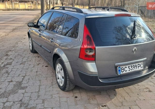 Сірий Рено Меган, об'ємом двигуна 1.46 л та пробігом 401 тис. км за 3850 $, фото 6 на Automoto.ua