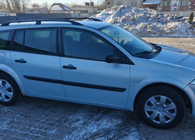 Серый Рено Меган, объемом двигателя 1.5 л и пробегом 269 тыс. км за 3499 $, фото 11 на Automoto.ua