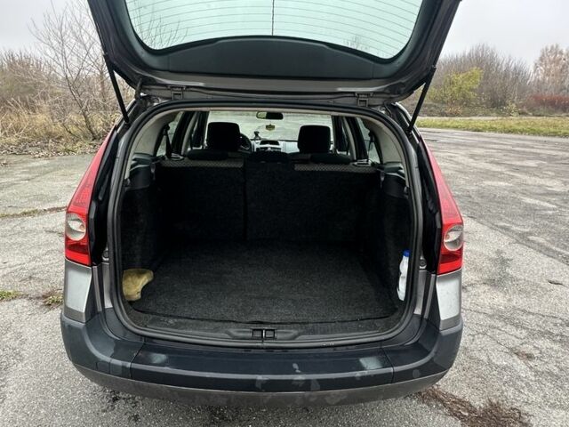 Серый Рено Меган, объемом двигателя 2 л и пробегом 263 тыс. км за 4500 $, фото 1 на Automoto.ua