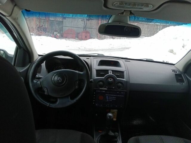 Серый Рено Меган, объемом двигателя 1.5 л и пробегом 250 тыс. км за 4700 $, фото 6 на Automoto.ua